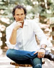 Craig Busch Headshot